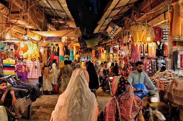 Shah Alam Market, Lahore